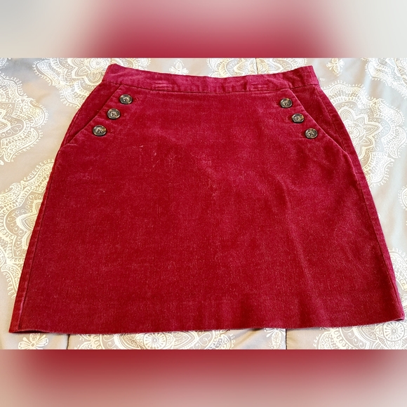 Banana Republic Burgundy Corduroy stretch mini skirt size 2 - Picture 1 of 6